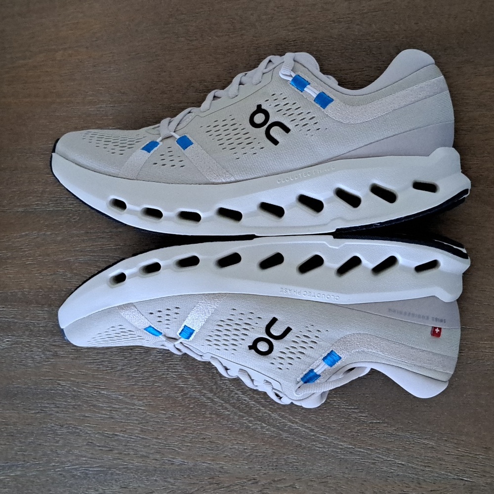 On Cloudsurfer 2 - Color: Pearl / Ivory - Size: Women 9 - Picture 7 of 9